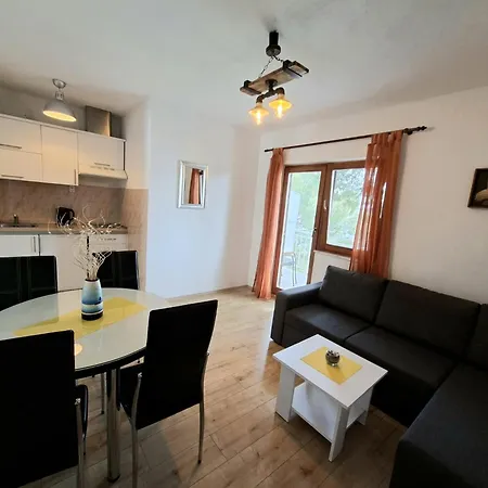 Apartments Bartol With Free Bikes Apartman Trogir