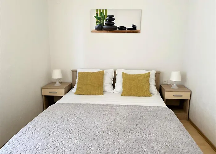 Bartol With Free Bikes Lägenhet *