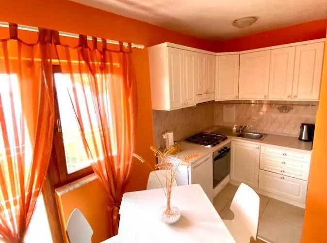 Bartol With Free Bikes *