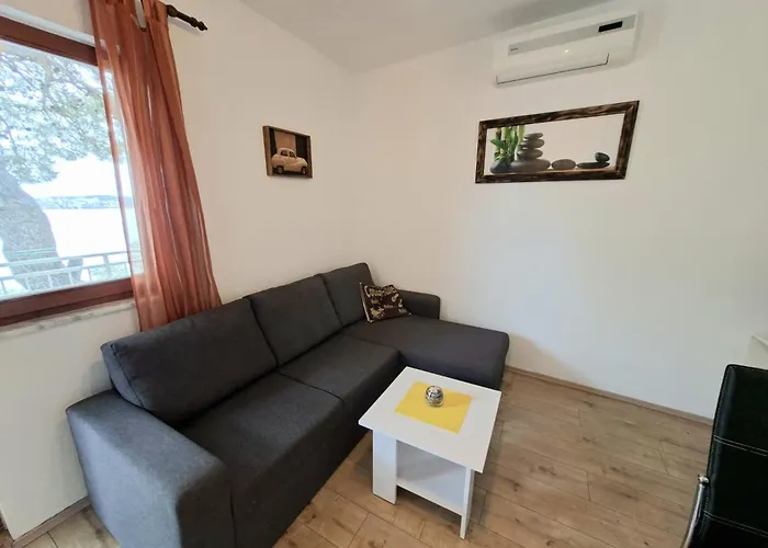 Apartments Bartol With Free Bikes