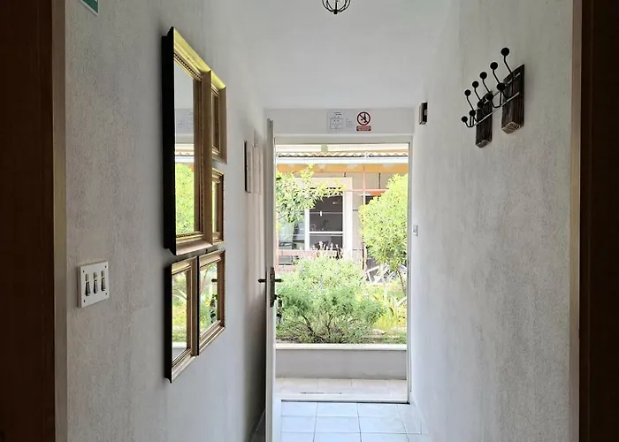 Apartman Apartments Bartol With Free Bikes