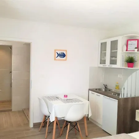 Appartement Bartol, Ideally Located Near The And Center, With Stunning Sea Views And Two Free Bikes Per