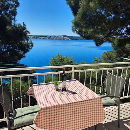 Apartments Bartol With Free Bikes * Trogir