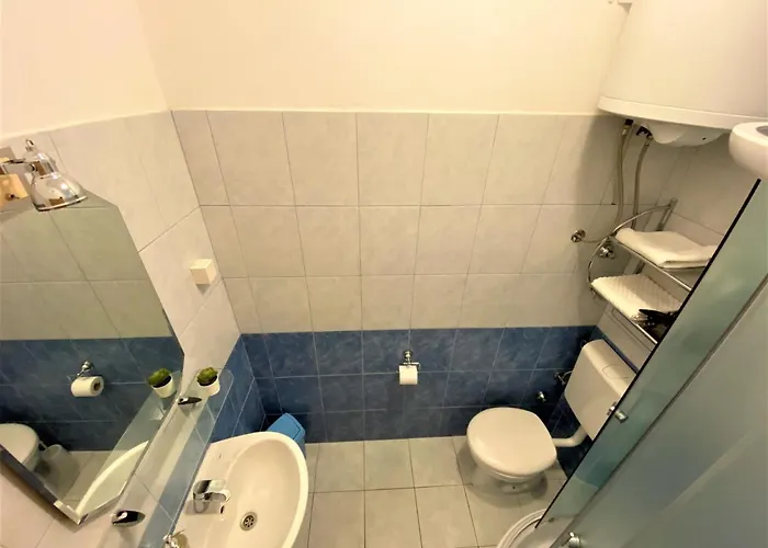 Bartol With Free Bikes Apartamento *