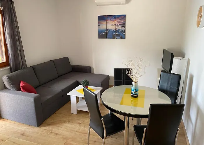 Apartamento Bartol With Free Bikes *