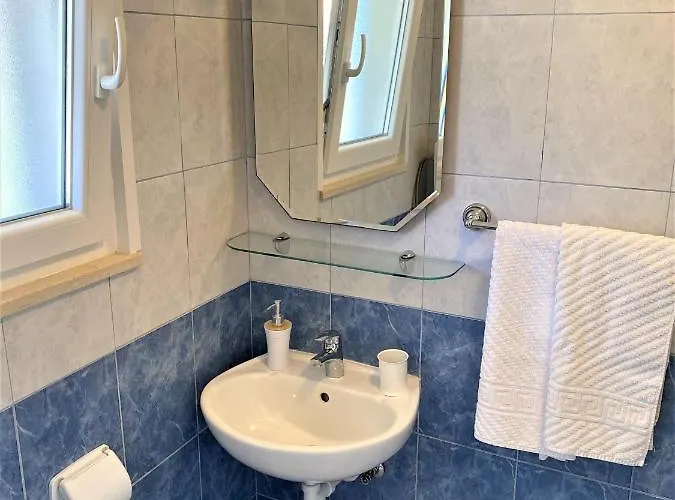 Bartol With Free Bikes