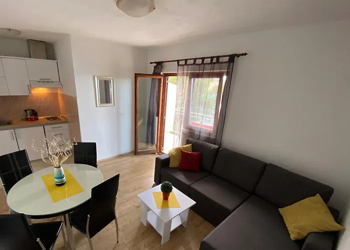 Apartments Bartol With Free Bikes Apartman Trogir