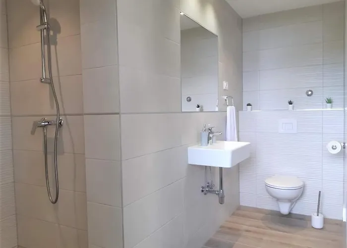 Bartol With Free Bikes