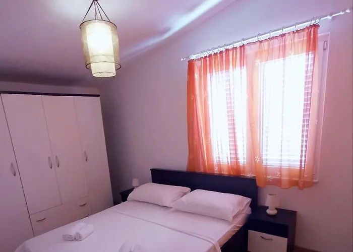 Apartments Bartol With Free Bikes Trogir