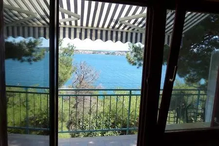 Apartamento Bartol With Free Bikes And Great Local Food Trogir