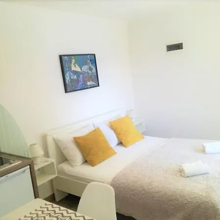 Apartamento Bartol With Free Bikes And Great Local Food