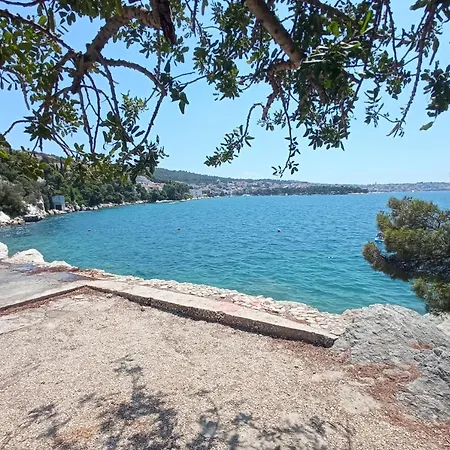 Bartol With Free Bikes And Great Local Food * Trogir